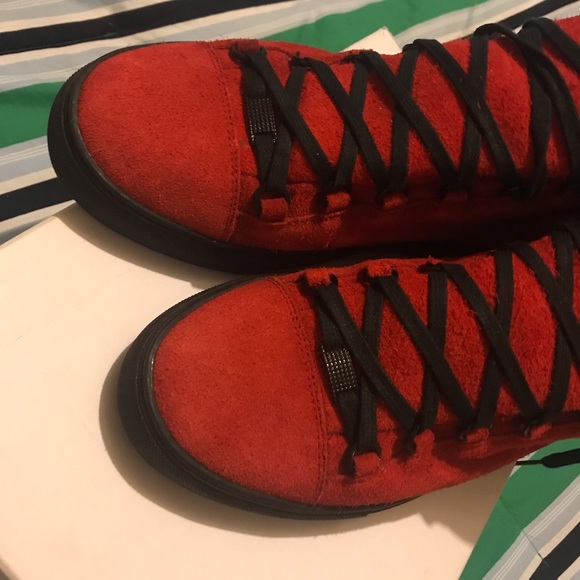 Balenciaga Arenas - Picture 6 of 8